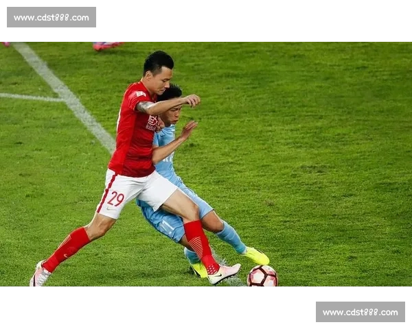 苏宁球迷与恒大球迷正面对决背后的情感恩怨与城市荣耀之争